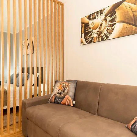 Panorama Loft Con Parcheggio Gratis 아파트